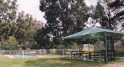 Castlereagh Village Holiday Units - Sydney 4u 1