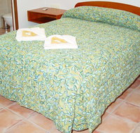 R  R  Woodgate Beach - Accommodation Sydney