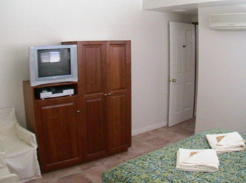 R & R @ Woodgate Beach - Accommodation Sydney 1