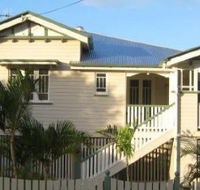 Eco Queenslander Holiday Home and BB - Sydney 4u