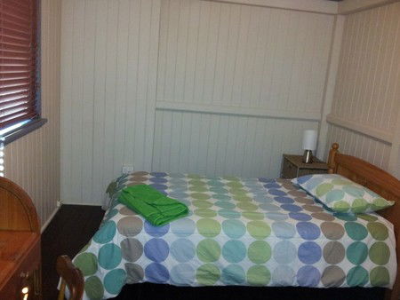 Auckland Street Queenslander - Sydney 4u 4