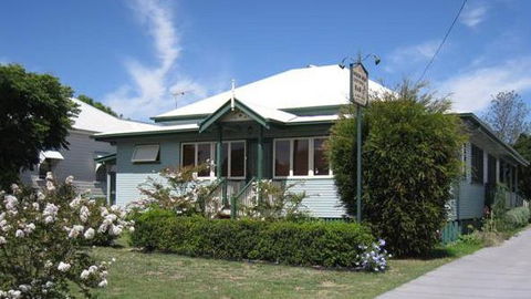 Pitstop Lodge Guesthouse And Bed And Breakfast - Accommodation Sydney 0