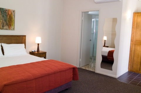 Coachmans Inn Warwick - Accommodation Sydney 0