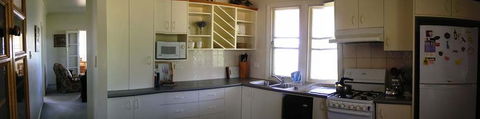Hope Cottage Country Retreat At Assmanshausen Winery - Accommodation Sydney 2