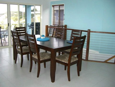 Blue Ocean View Beach House - Accommodation Sydney 0