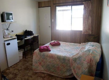 Entrikens Pioneer Motel - Accommodation Sydney 1