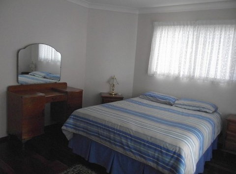 Bunya Views - Holiday Home - Accommodation Sydney 3