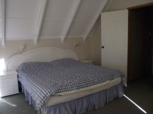 Ty-ar-y-bryn - Holiday Home - Sydney 4u 0