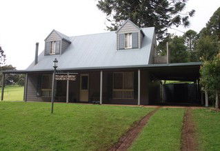 Ty-ar-y-bryn - Holiday Home - Sydney 4u 5