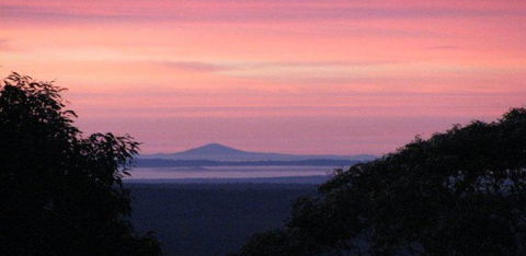 Eagles Rest Retreat - Sydney 4u 5