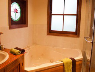 Homewood Cottages - Sydney 4u 3