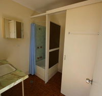 Nanango Caravan and Motorhome Park - Sydney 4u