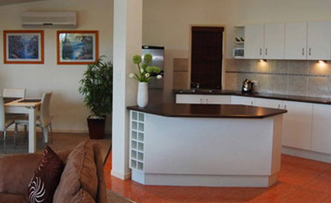 Ravensbourne Escape Kookaburra Kottage - Accommodation Sydney 2