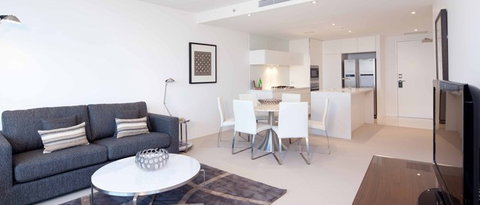 Peppers Broadbeach - Accommodation Sydney 5