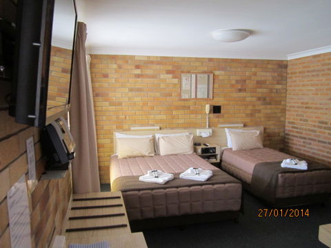Buckaroo Motor Inn - Accommodation Sydney 2