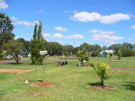 Upper Yarraman QLD Sydney 4u