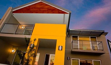 Champion Lakes Accommodation Waterside - Sydney 4u 0