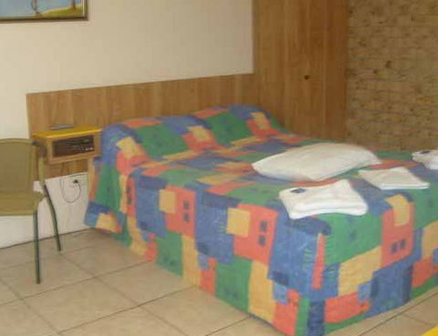 Palm Trees Motel - Accommodation Sydney 3