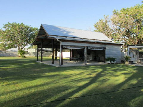 Barcaldine Tourist Park - Sydney 4u 2