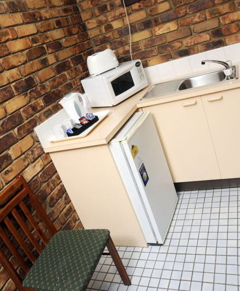 Annalee Motel Beaudesert - Sydney 4u 5