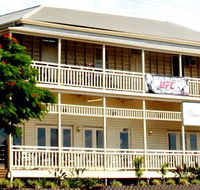 Gracemere Hotel - Sydney 4u