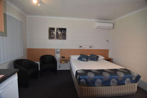 Billabong Motor Inn - Sydney 4u 1