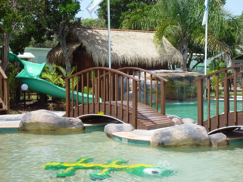 East's Ocean Shores Holiday Park - Sydney 4u 0