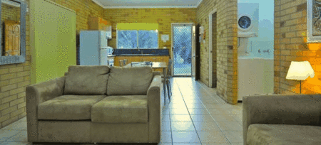 Agnes Palms Beachside Apartments - Sydney 4u 1