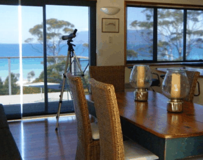 Spring Beach Holiday Villas - Sydney 4u 0