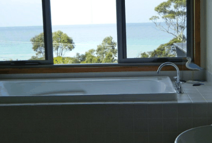 Spring Beach Holiday Villas - Sydney 4u 1