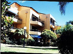 Grangewood Court Holiday Apartments - Accommodation Sydney 1