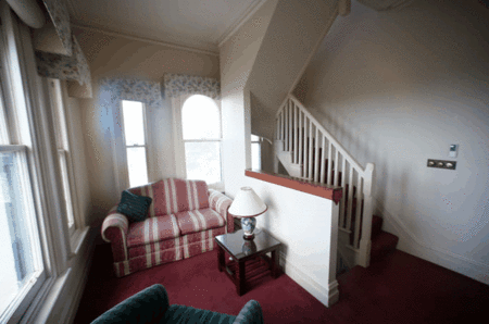 The Yarra Glen Grand Hotel - Sydney 4u 3