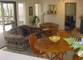 Lakeview Cottage - Sydney 4u 5