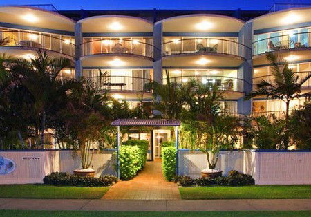 Coral Sea Apartments - Accommodation Sydney 4