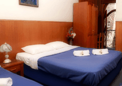 Holiday Lodge - Accommodation Sydney 2