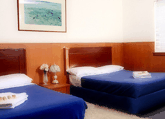 Holiday Lodge - Accommodation Sydney 3