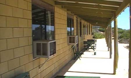 Nanga Bay Resort And Caravan Park - Accommodation Sydney 4