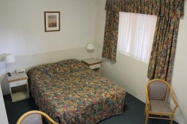 AZA Motel - Sydney 4u 1