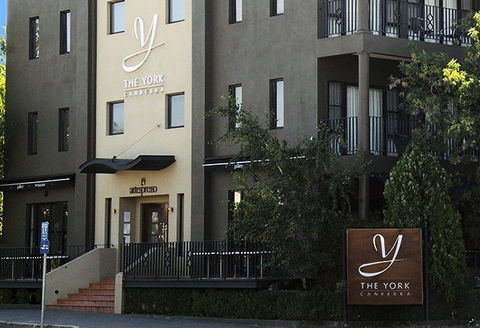 The York Canberra - Sydney 4u 0