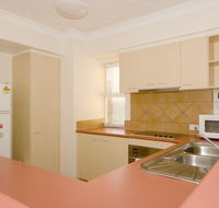 San Mateo on Broadbeach - Accommodation Sydney
