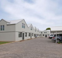 Hello Adelaide Motel  Apartments - Sydney 4u