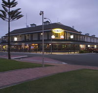 Grand Tasman Hotel - Accommodation Sydney