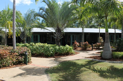 Capricorn Motel & Conference Centre - Sydney 4u 5