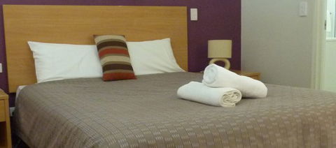 Summit Motel - Sydney 4u 0