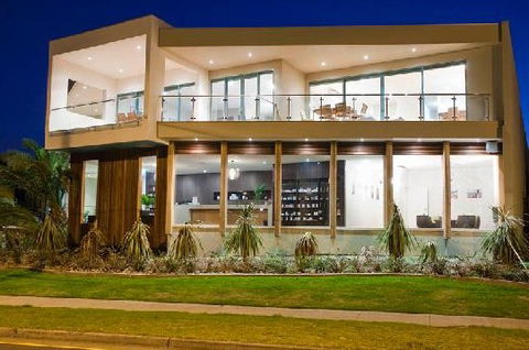 Surfcoast Spa Resort - Sydney 4u 1