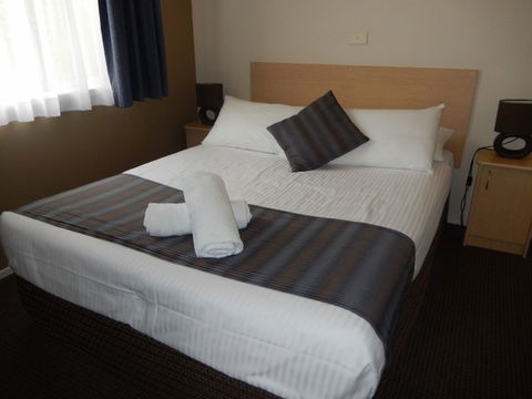 Middle Rock Holiday Resort - Accommodation Sydney 2