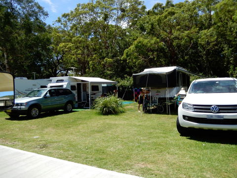 Middle Rock Holiday Resort - Accommodation Sydney 4
