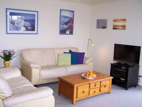 Beachfront Units Merimbula - Accommodation Sydney 6