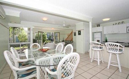 Coral Beach Noosa Resort - Accommodation Sydney 3