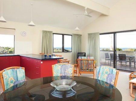 Peregian Court Resort - Sydney 4u 0